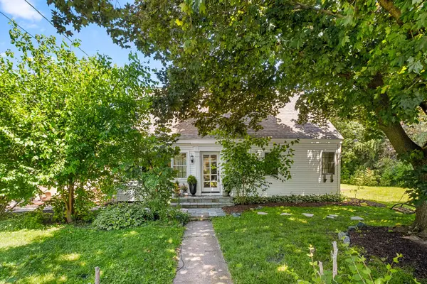 1008 Edward Road, Prospect Heights, IL 60070
