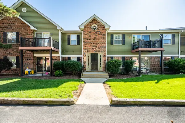 1535 Raymond Drive #204, Naperville, IL 60563