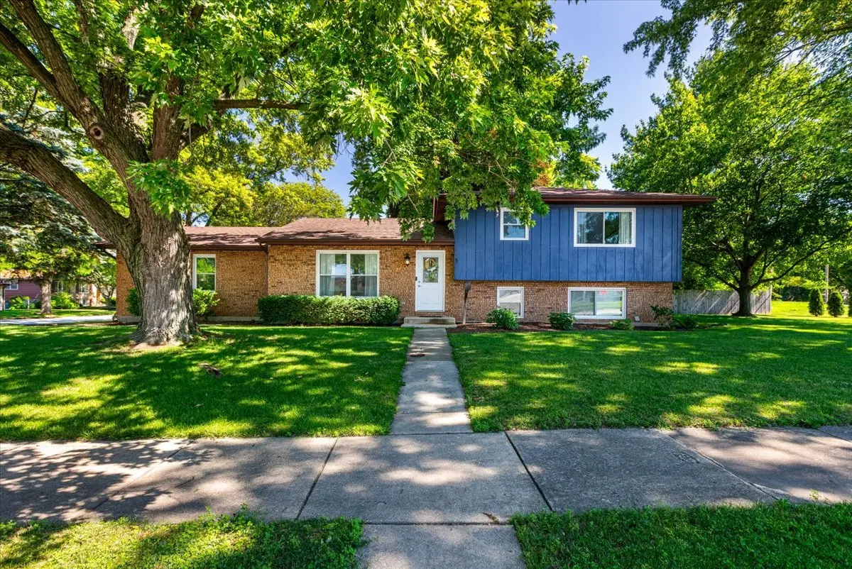 5 Redstart Road, Naperville, IL 60565 - #1