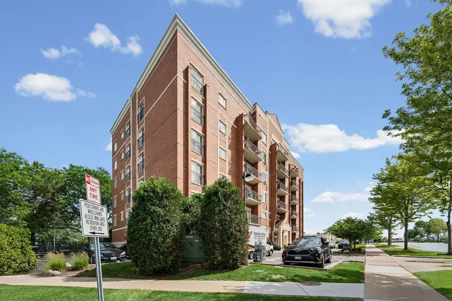 405 S Creekside Drive #404, Palatine, IL 60074 - #2