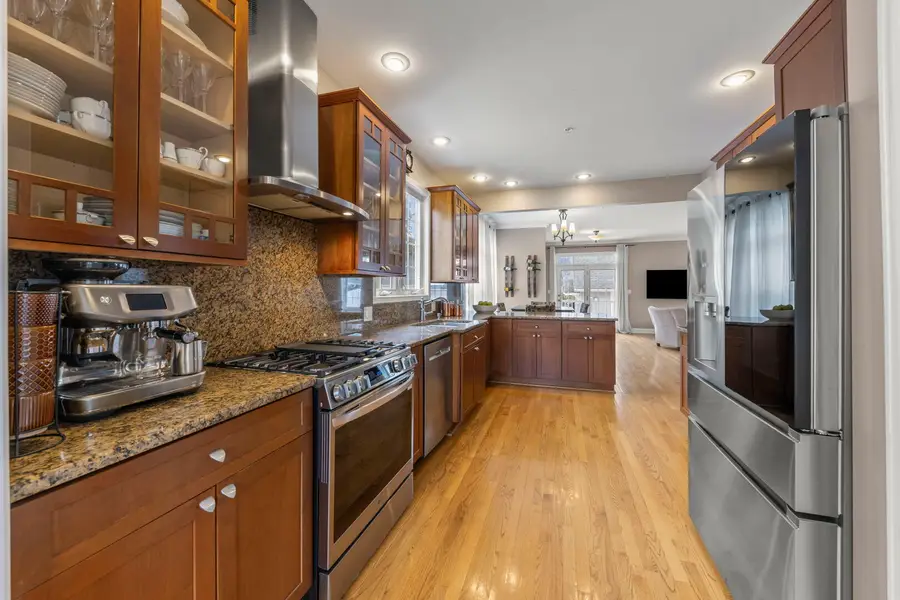 117 N Park Boulevard, Glen Ellyn, IL 60137 - #3