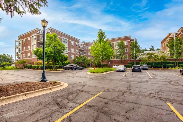 310 E Church Street #201, Libertyville, IL 60048