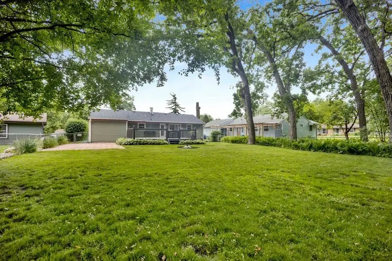 33298 N Eastwood Road, Grayslake, IL 60030 - #2