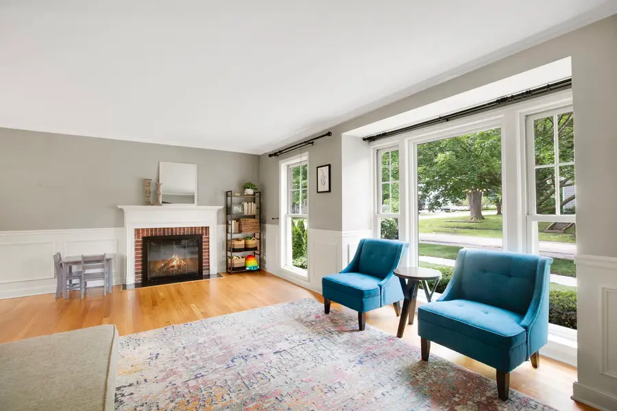 1005 N Race Avenue, Arlington Heights, IL 60004 - #3