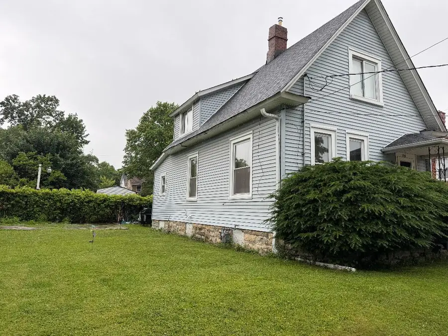 208 S Park Avenue, Waukegan, IL 60085 - #3