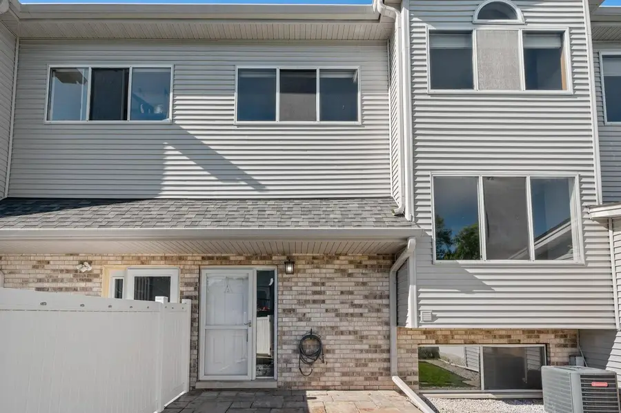 272 Park Ridge Lane #A, Aurora, IL 60504 - #2