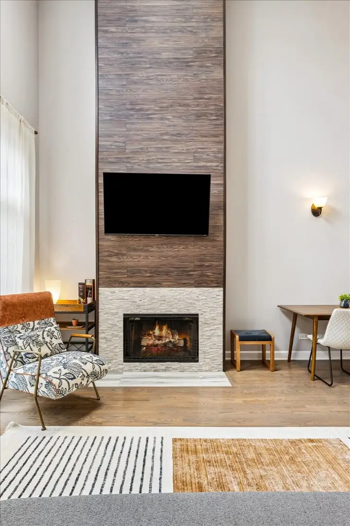 1529 W Montana Street #3, Chicago, IL 60614 - #3