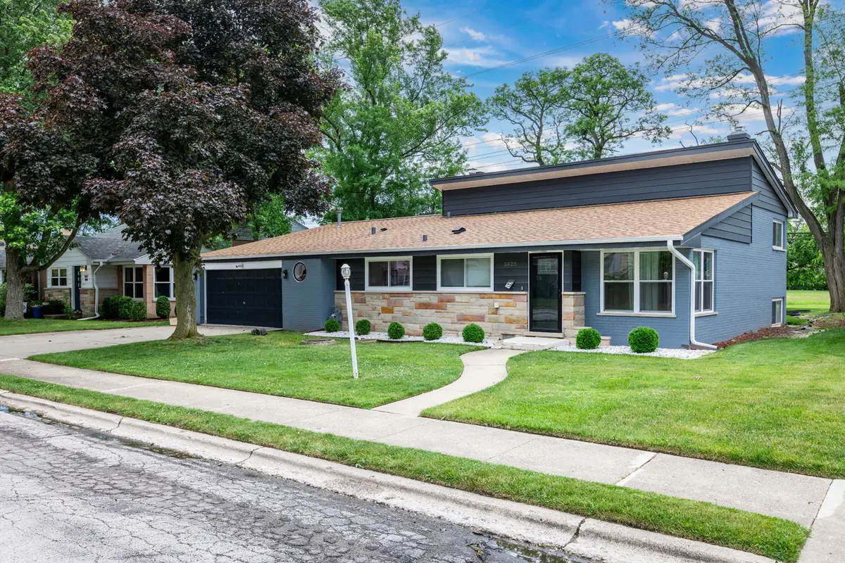 5823 Emerson Street, Morton Grove, IL 60053 - #1