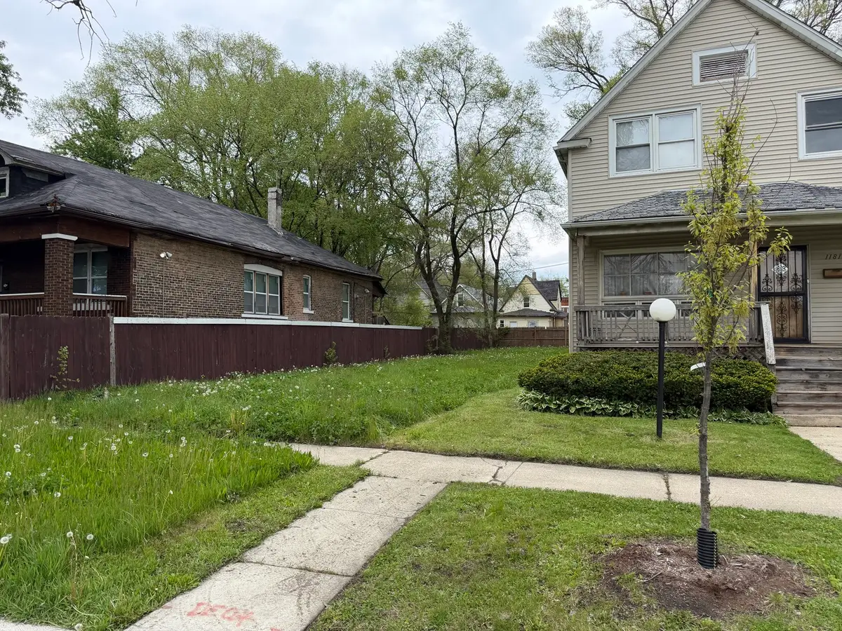 11815 S Emerald Avenue, Chicago, IL 60628 - #1