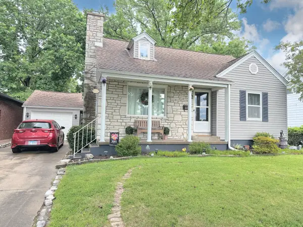 210 S Laurel Avenue, Duquoin, IL 62832
