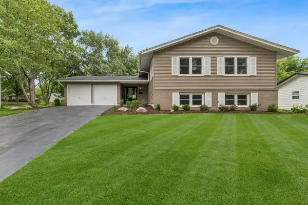 3239 Stillwell Court, Woodridge, IL 60517