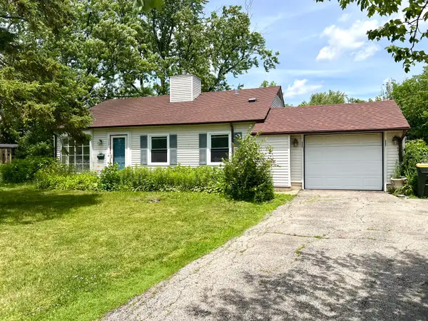 329 Cherry Court, Glenview, IL 60025