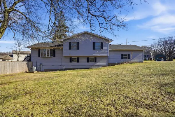 1707 Joanna Avenue, Zion, IL 60099