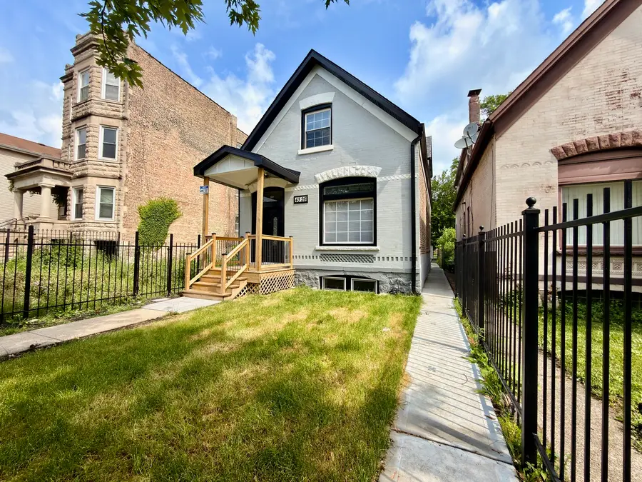4326 W Washington Boulevard, Chicago, IL 60624 - #2