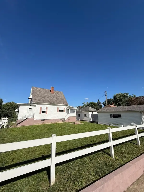 203 E 4th Street, Depue, IL 61322