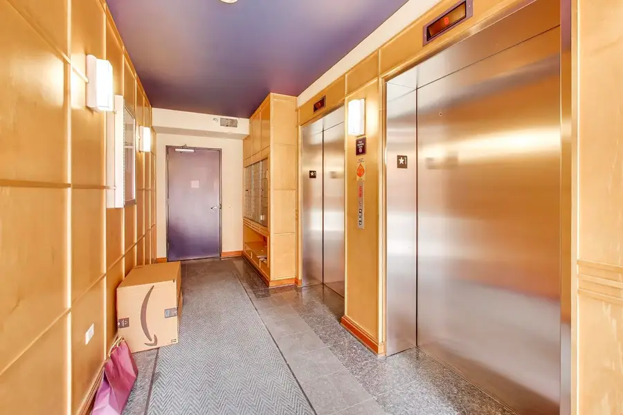 1210 Chicago Avenue #C302, Evanston, IL 60202 - #3