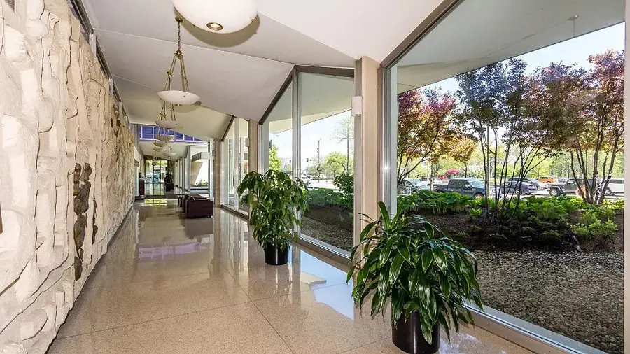 3550 N Lake Shore Drive #1117, Chicago, IL 60657 - #3