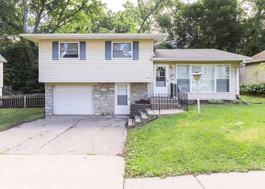 1844 31st Street, Moline, IL 61265 - #2