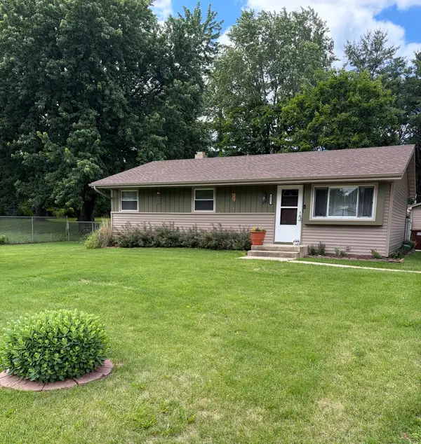 6735 Country Lane, Rockford, IL 61109