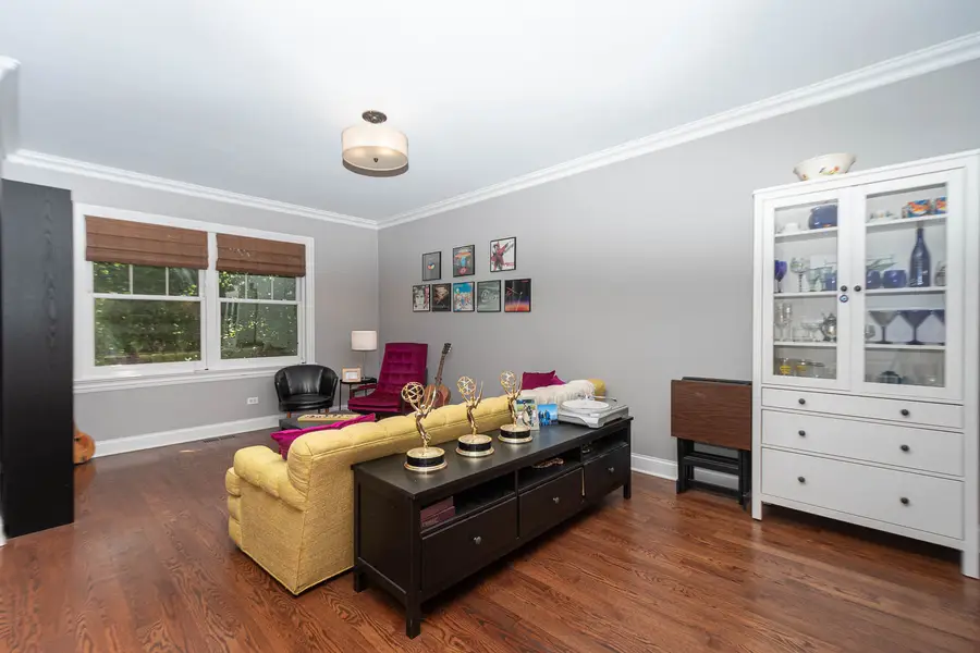21 N Herbert Road #I, Riverside, IL 60546 - #2