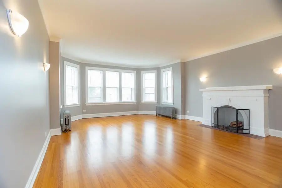 7555 N Claremont Avenue, Chicago, IL 60645 - #2