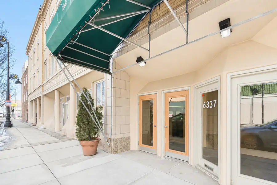 6337 Roosevelt Road #107, Berwyn, IL 60402 - #3