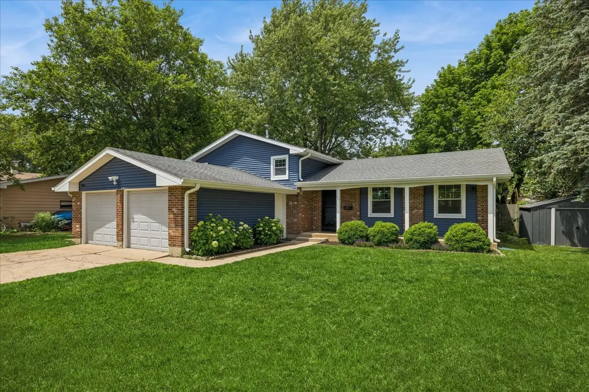 60 New Castle Court, Crystal Lake, IL 60014 - #1