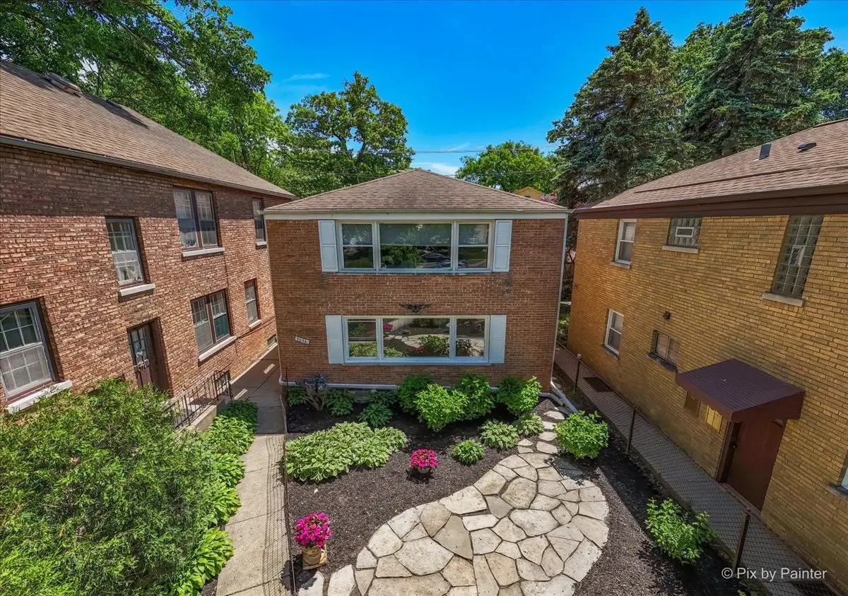 3046 Central Street, Evanston, IL 60201 - #1