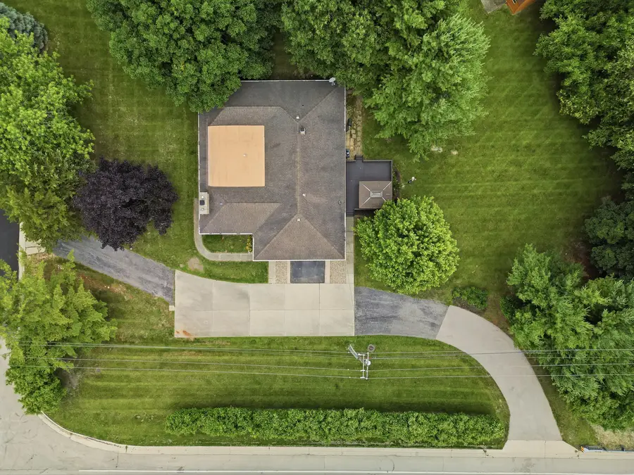 1952 Larod Drive, Dixon, IL 61021 - #3