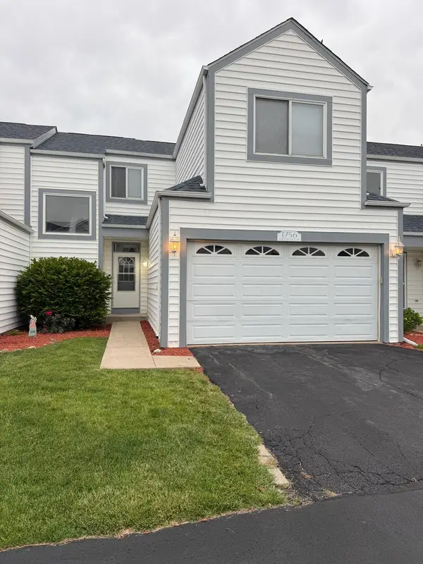 1756 Waters Edge Drive, Minooka, IL 60447
