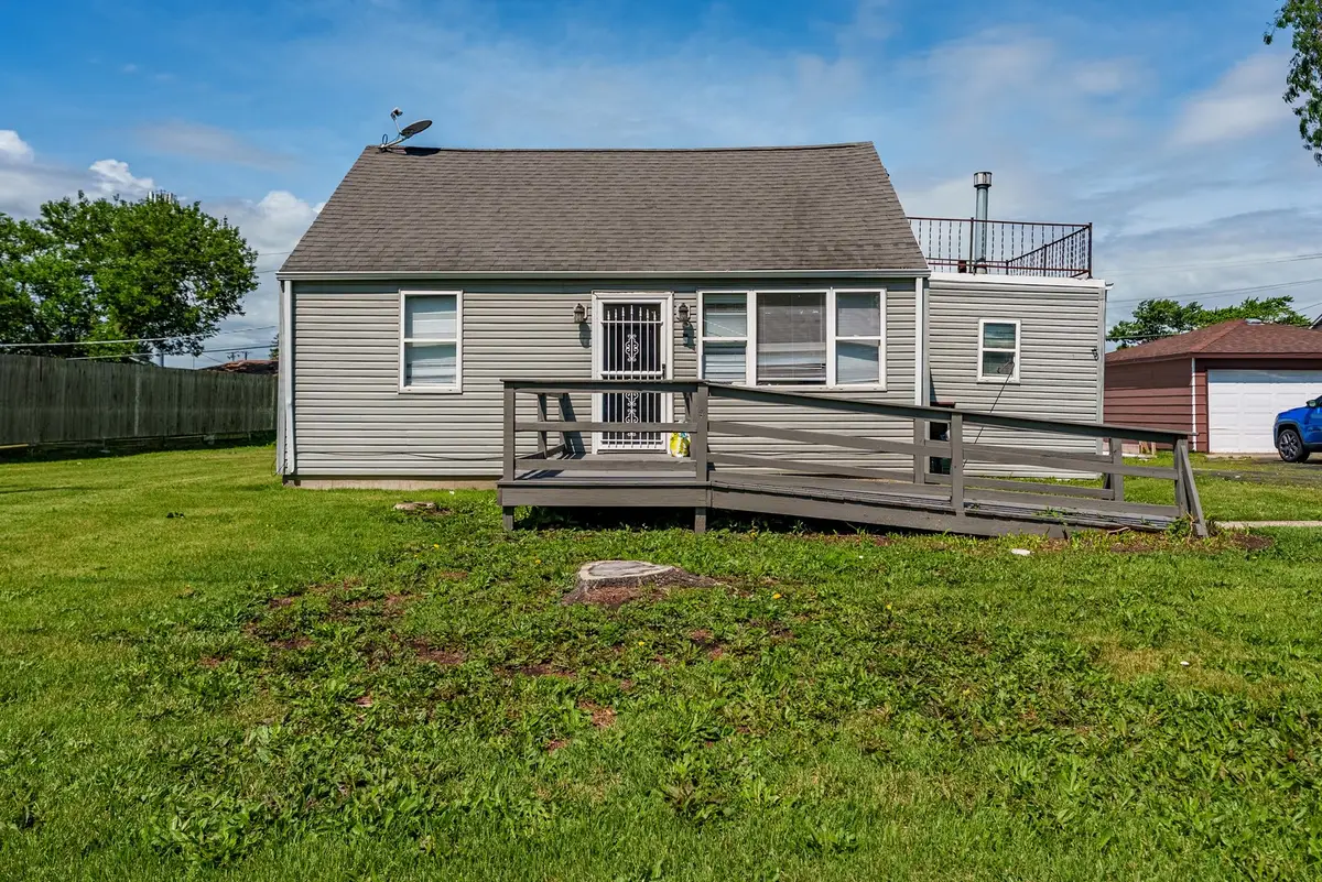 8638 Central Avenue, Burbank, IL 60459 - #1