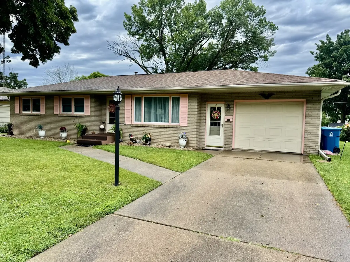 2329 12th Street, Peru, IL 61354 - #1
