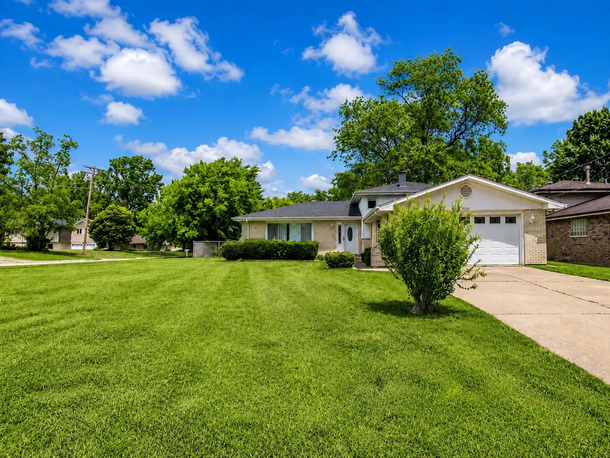 5042 157th Street, Oak Forest, IL 60452 - #1