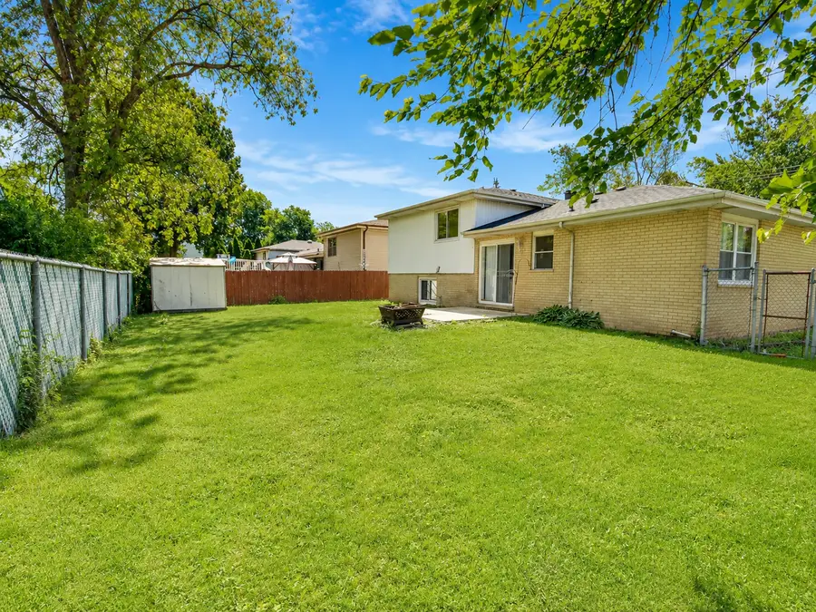 5042 157th Street, Oak Forest, IL 60452 - #3