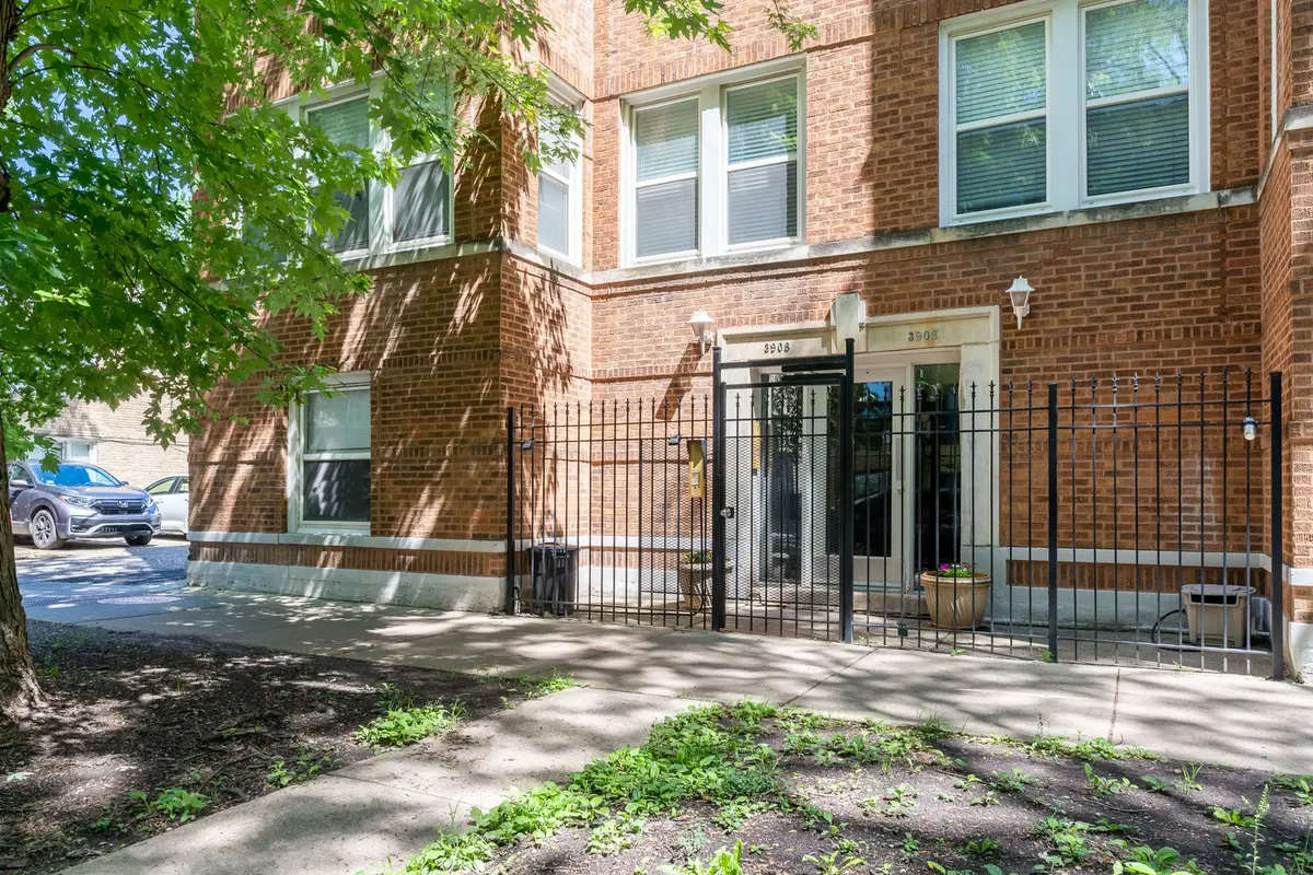 3908 W Ainslie Street #G, Chicago, IL 60625 - #1