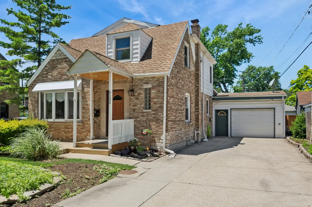 6132 N Overhill Avenue, Chicago, IL 60631 - #1