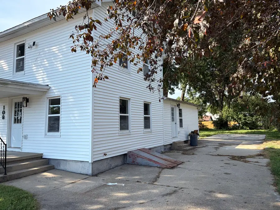 108 Deleon Street, Ottawa, IL 61350 - #2