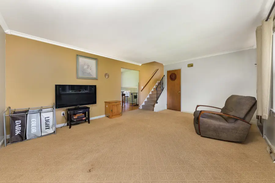 871 N Gladstone Avenue, Aurora, IL 60506 - #3