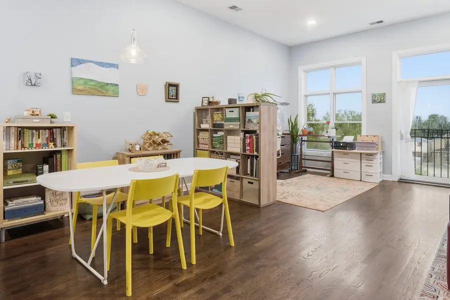 832 W 36th Street #4, Chicago, IL 60609 - #3