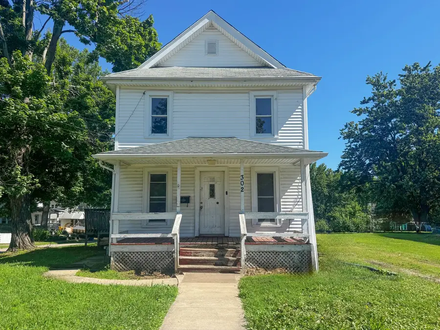 302 E Prospect Street, Kewanee, IL 61443 - #2
