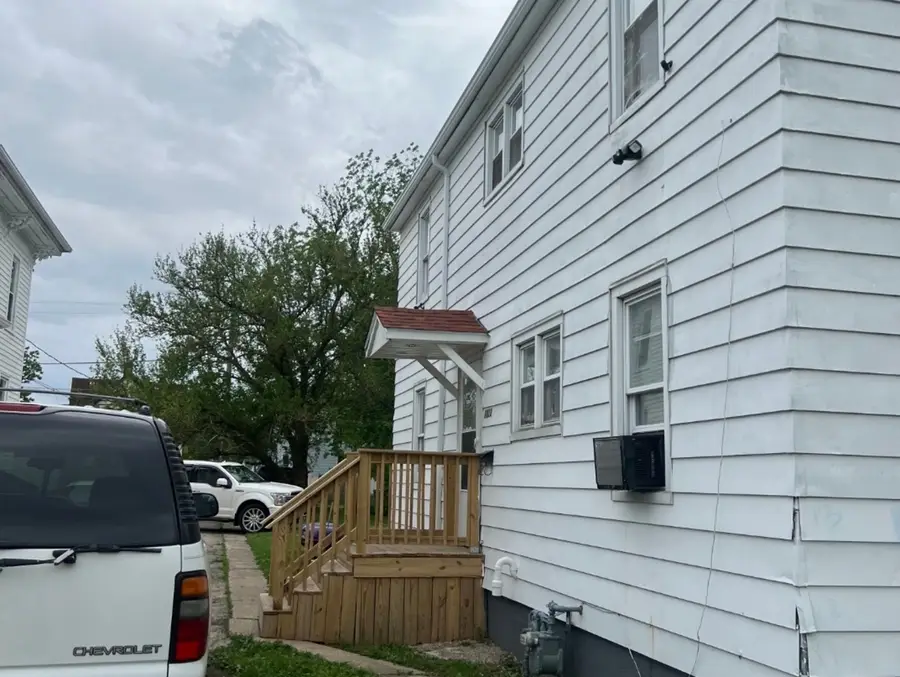 1020 E Court Street, Kankakee, IL 60901 - #3
