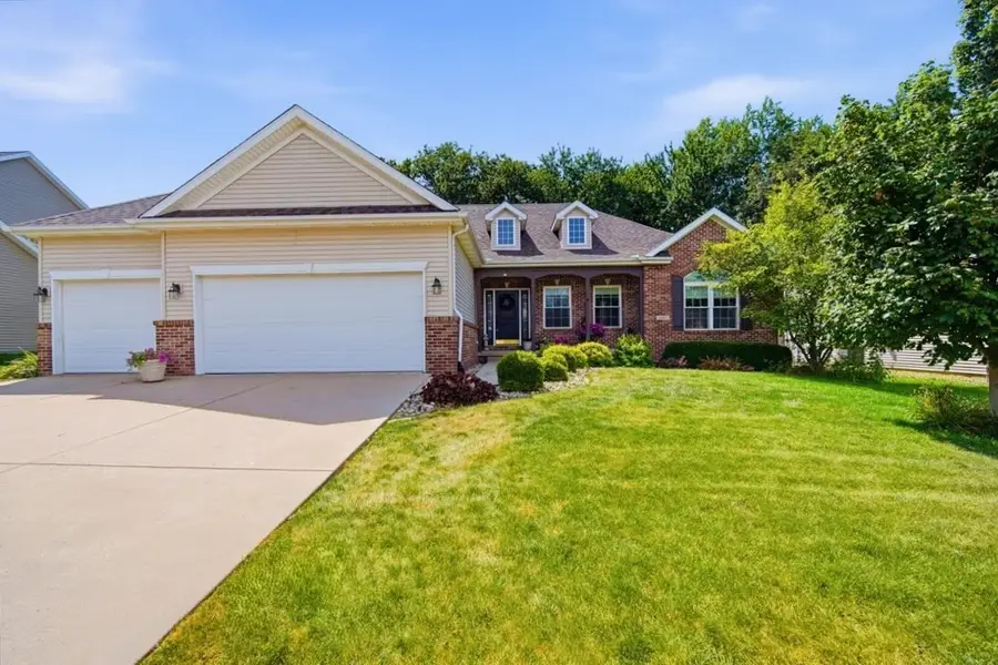 2107 Ridge Creek Drive, Bloomington, IL 61705 - #2
