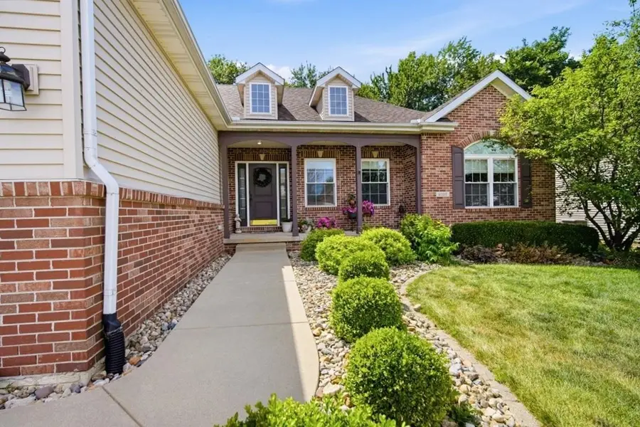 2107 Ridge Creek Drive, Bloomington, IL 61705 - #3