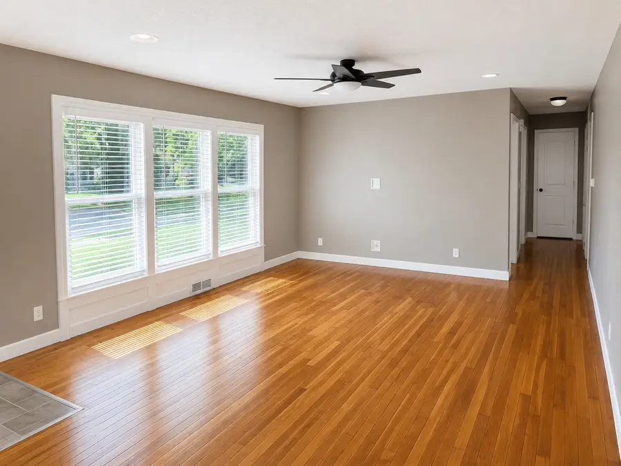 1003 Mcgregor Street, Bloomington, IL 61701 - #2