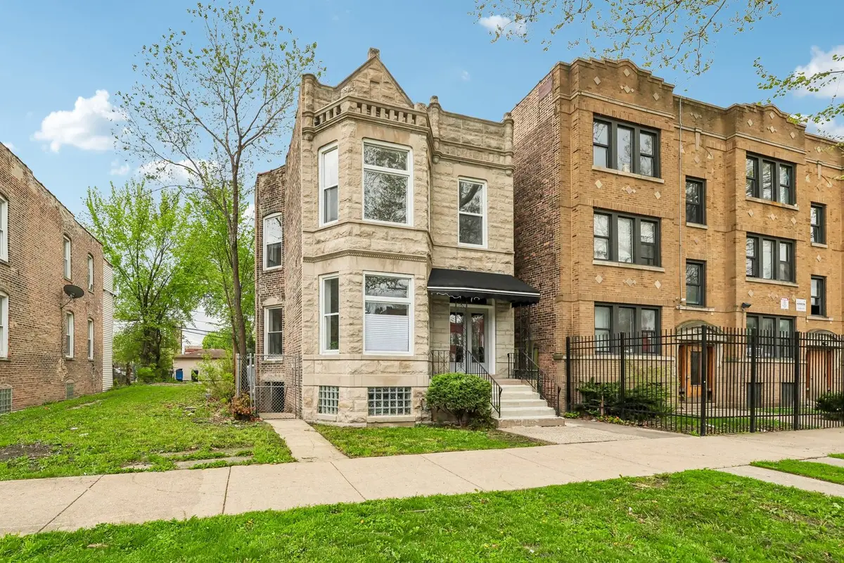 4351 W Maypole Avenue, Chicago, IL 60624 - #1
