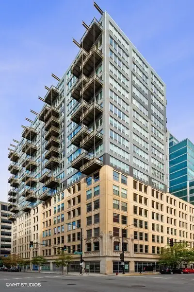 565 W Quincy Street #712, Chicago, IL 60661