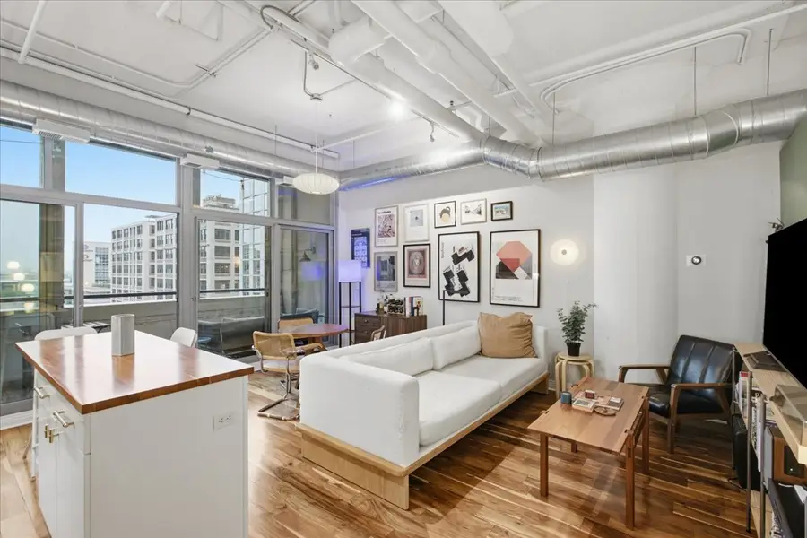 565 W Quincy Street #712, Chicago, IL 60661 - #3