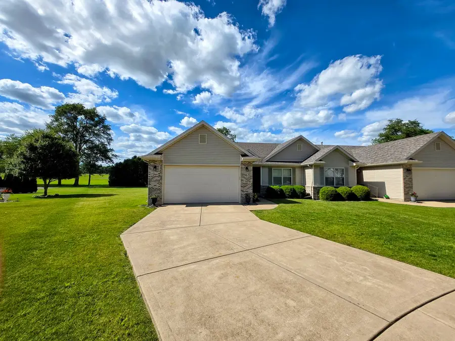 963 Brown Drive, Momence, IL 60954 - #2