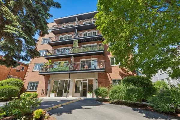 930 Hinman Avenue #504, Evanston, IL 60202