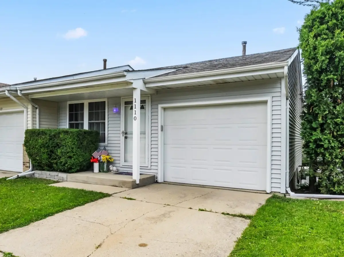 1110 Riverwood Drive, Algonquin, IL 60102 - #1